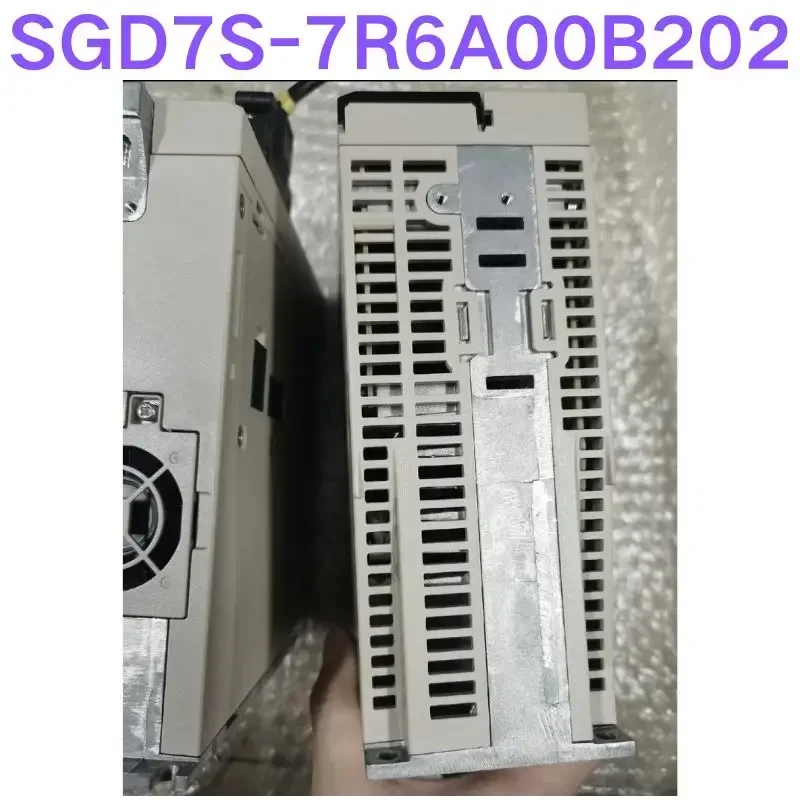 اختبار مستعمل OK Drive SGD7S-7R6A00B202