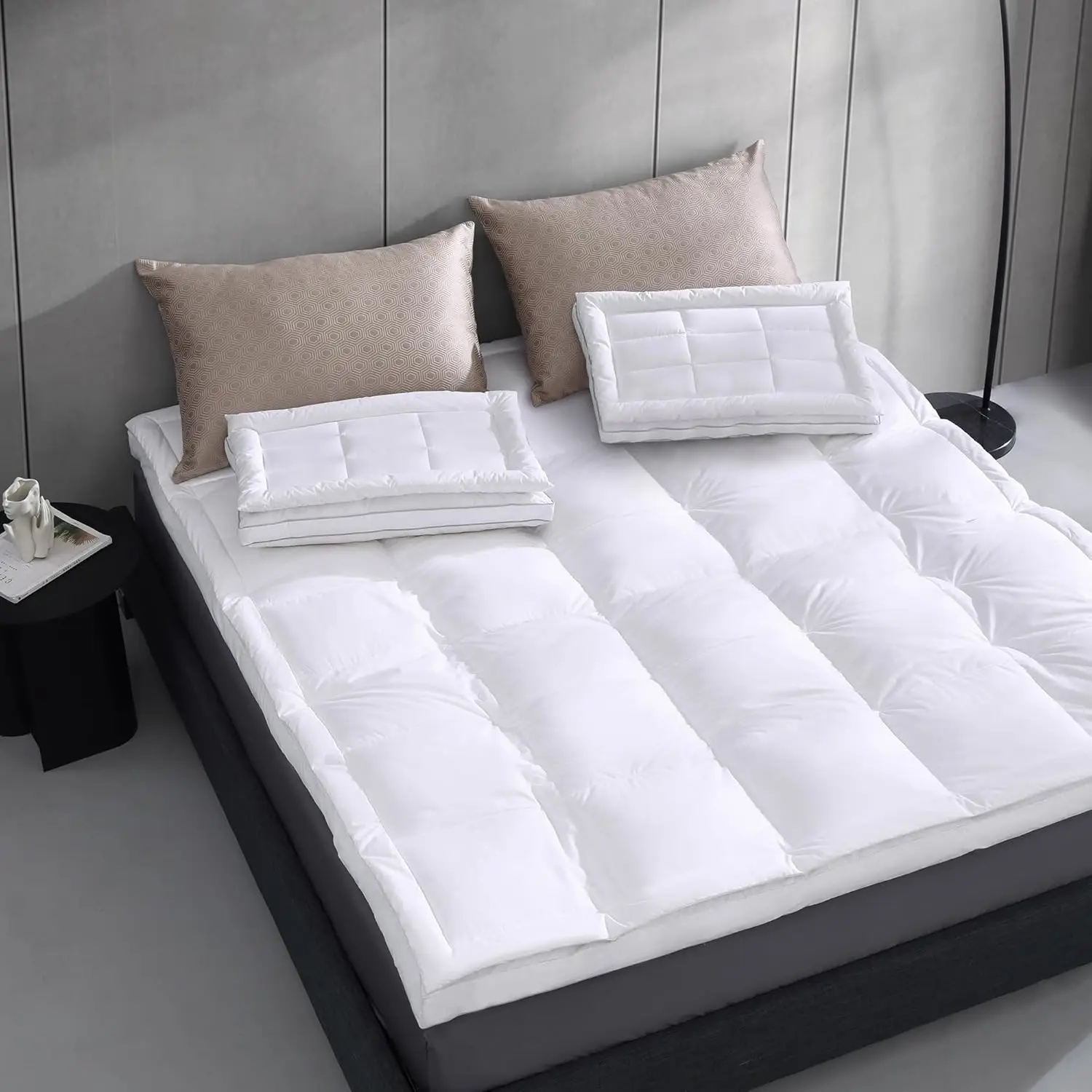 Hotel Grand 5 Inch Extra Thick White Down Feather Mattress Topper Queen Size, Luxury 233 Thread Count 100% Cotton Pillowtop