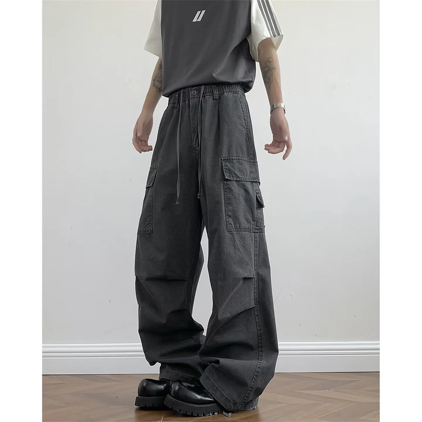 

Мужские плиссированные брюки рабочей одежды в американском стиле ретро с несколькими карманами — модные брендовые свободные прямые широкие брюки с завязками и шнурком