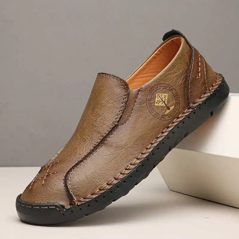 Piattaforma autunno-primavera Scarpe eleganti casual da uomo Stivali Scarpe da uomo Running Tennis Uomo Sneakers Sport Luxe Regali a basso costo