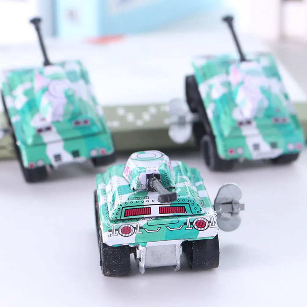 

5Pcs Mini Iron Retro Wind Up Tank Kids Creativity Development Early Education Desktop Collection Toy Tank Vintage Toys