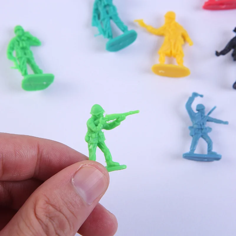 50Pcs Colorful 3cm Military Soldier Model Toys Playset Desk Decor Army Men for Kids Birthday Gifts Party Favors Pinata Fillers