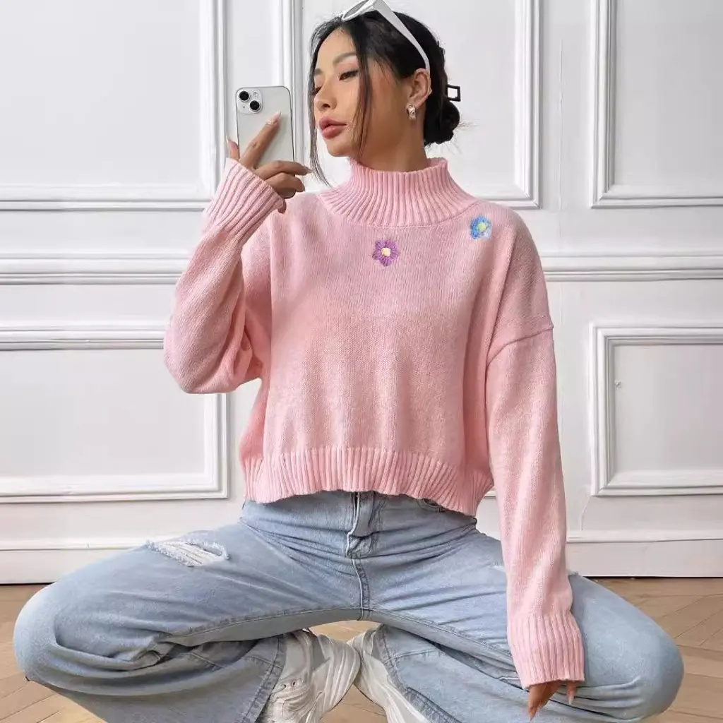 

Women's Crochet Collage Pullover Sweater Short Top Loose Casual European And American Style Base Shirt