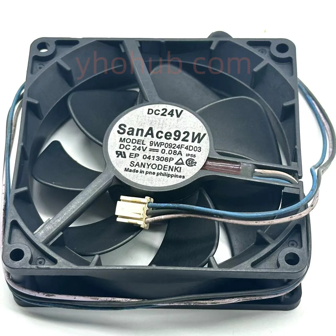 

SANYO DENKI 9WP0924F4D03 DC 24V 0.08A 90x90x25mm Server Cooling Fan