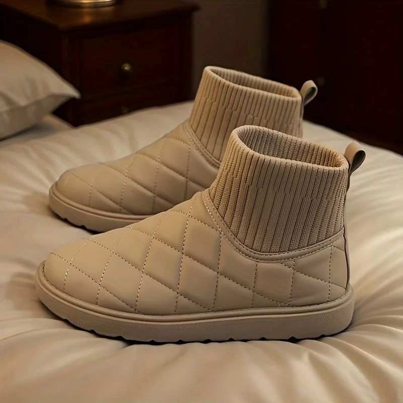 Stivali da neve da esterno per la casa delle nuove donne invernali stivali corti sportivi da corsa scarpe casual versatili