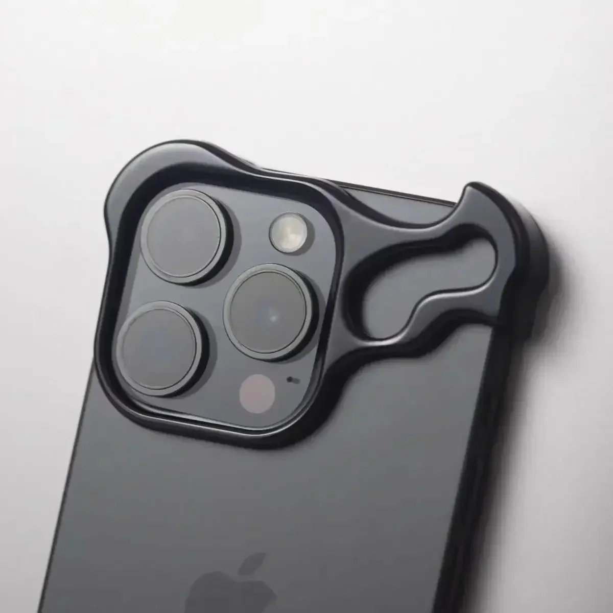 Nieregularny metalowy bumper na telefon do iPhone 18 17 16 15 14 13 12 Pro Max Plus z folią ochronną na obiektyw, aluminiowa, odporna na wstrząsy obudowa. — zdjęcie produktu 5