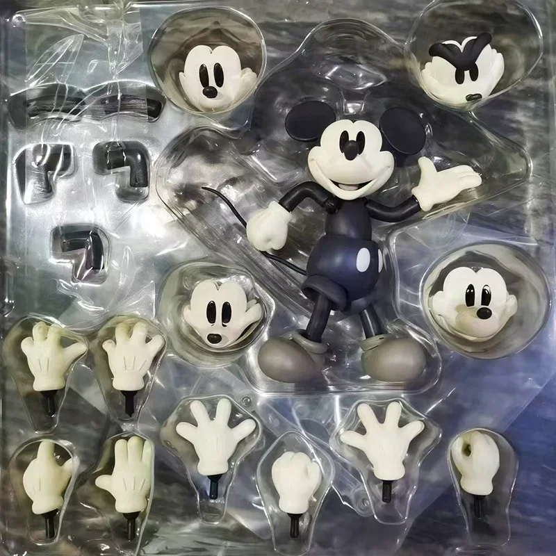 

11cm Anime Mickey Mouse Action Figure Color Version Black White Replica Joint mobility Desktop Model Ornaments Toy Children Gift