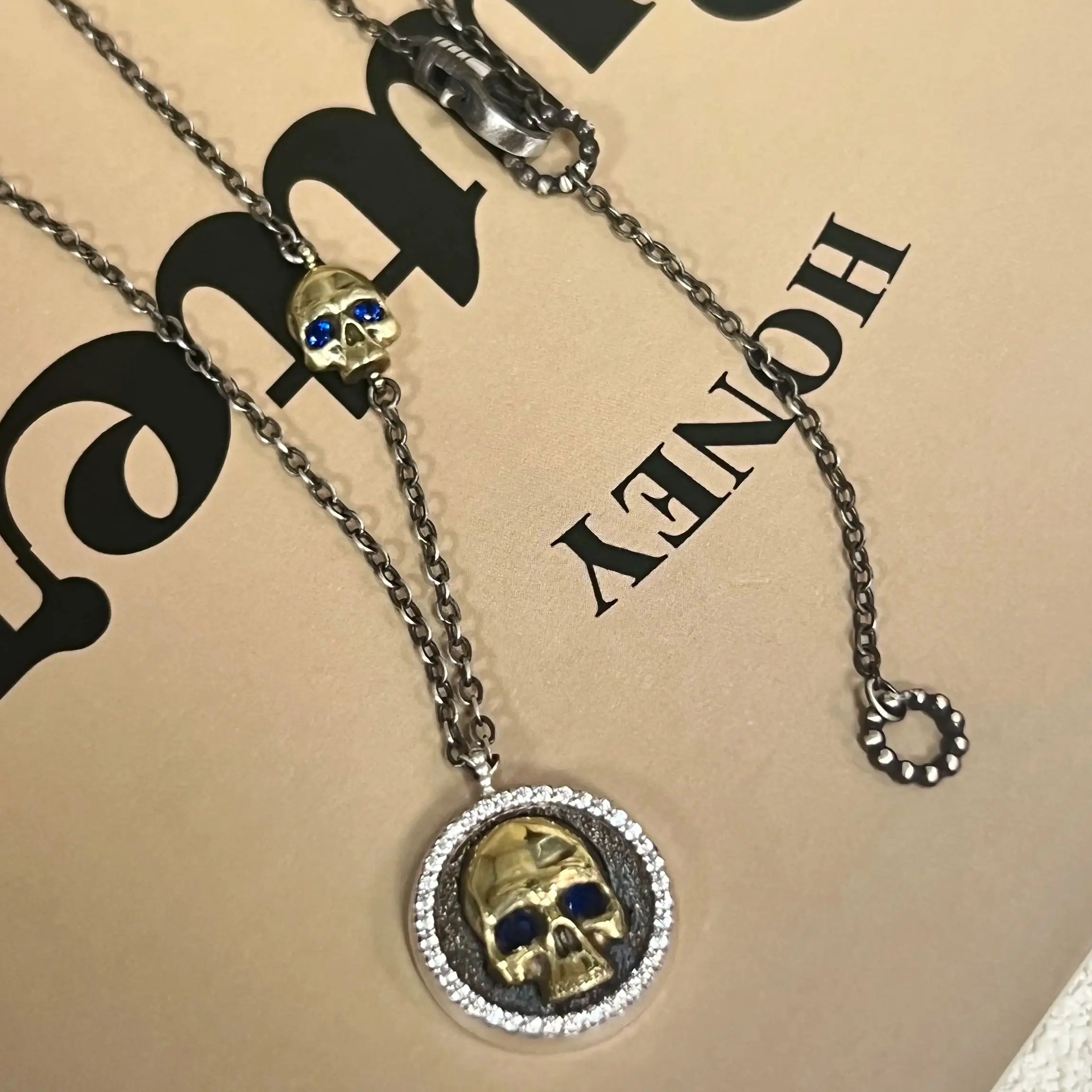 

S925 Silver Vintage Distressed Skeleton Pendant Necklace