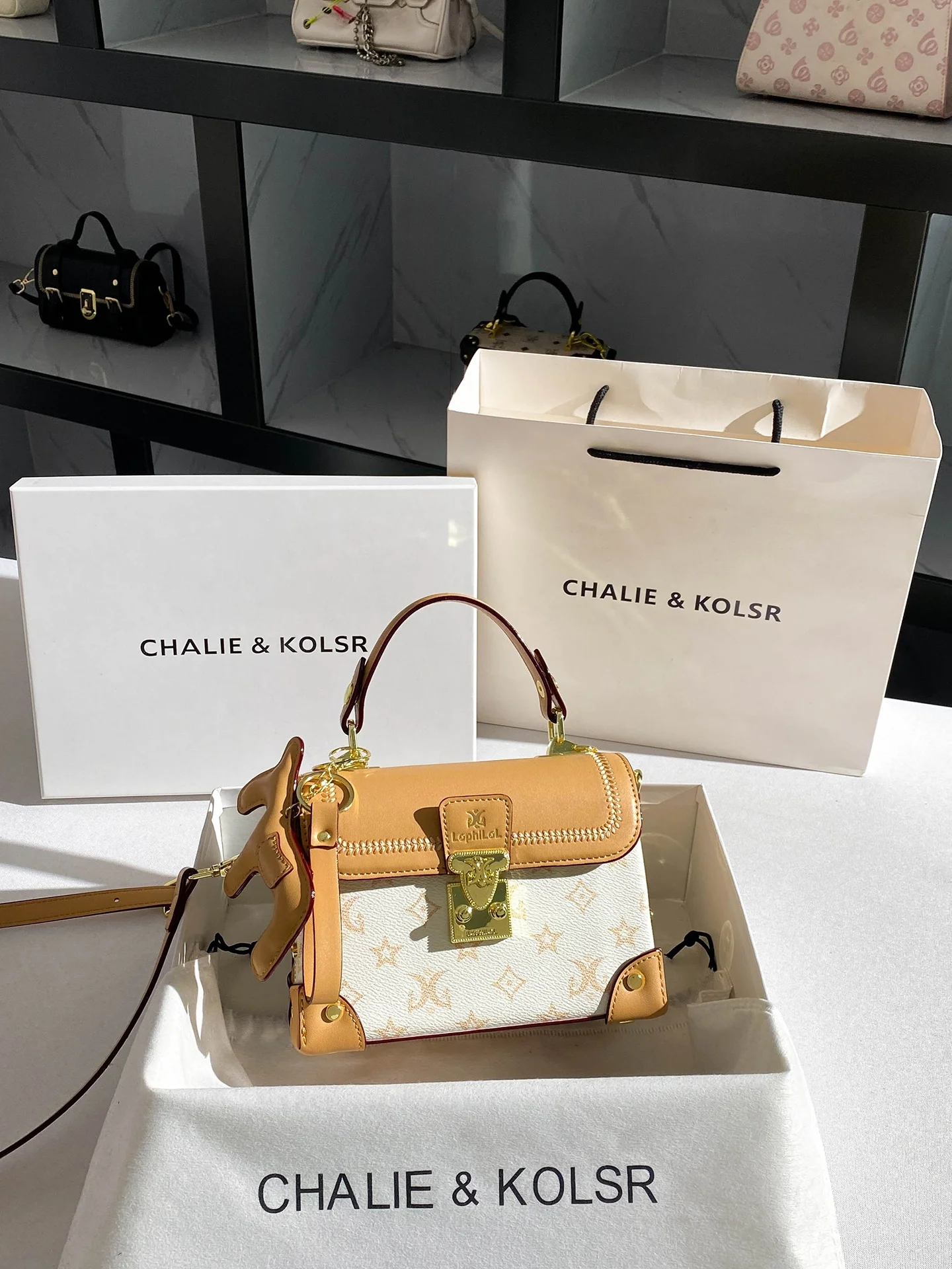 sac-a-main-vintage-floral-chalie-kolser-2026-–-nouvelle-collection-ete-–-sac-bandouliere-haut-de-gamme-en-cuir-de-vachette-imprime-geometrique