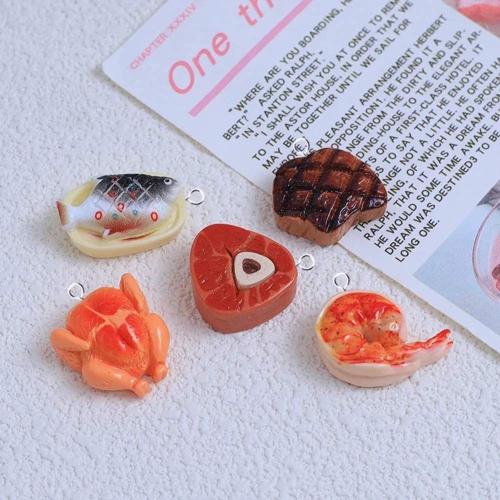 10 قطعة جميل الراتنج لحوم البقر شريحة لحم الدجاج المشوي دلايات لصنع المجوهرات النتائج الأسماك الروبيان الذيل المعلقات Charm بها بنفسك أقراط #4