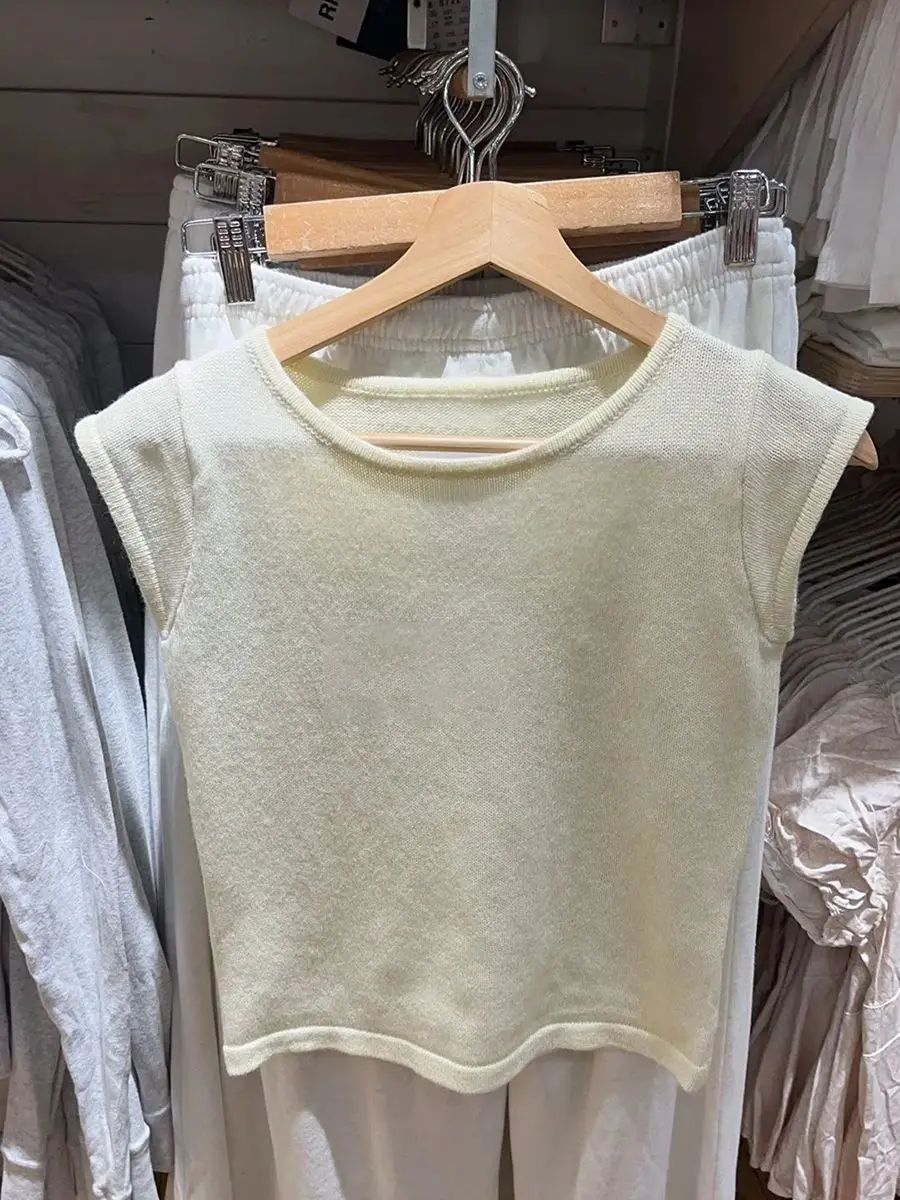 

Вязаный тонкий бежевый укороченный топ, женская летняя уличная одежда, хлопковая майка без рукавов с круглым вырезом, повседневный простой милый базовый жилет, топы Y2k