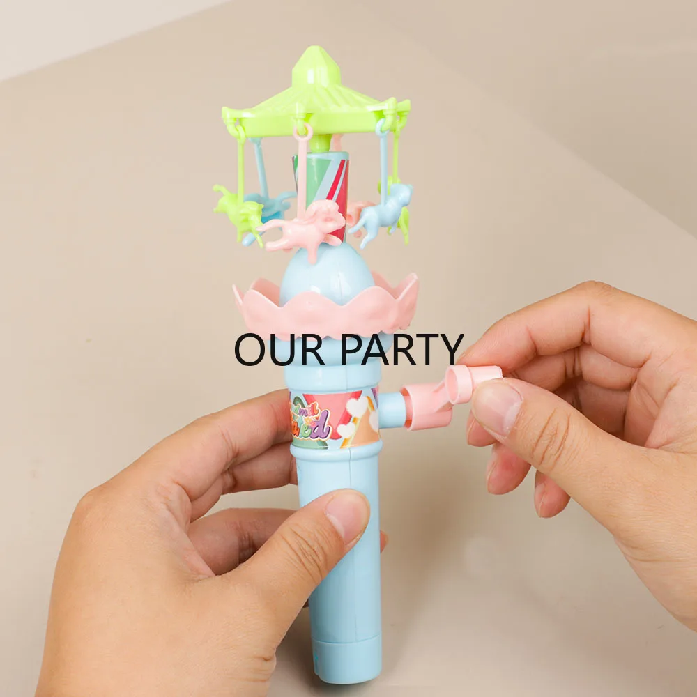 3-teiliges rotierendes Karussellspielzeug aus Kunststoff mit Handkurbel und LED-Leuchten für Kindergeburtstagspartygeschenke, Pinata-Füller, Schulbelohnungen – Detail 5