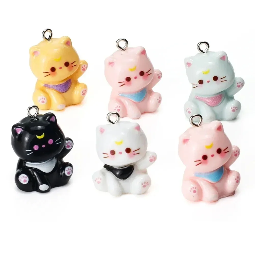10Pcs Cartoon Kitty Animal Resin Pendants Mini 3D Lovely Kitten Charms DIY Handcraft Accessories for Keychains Earrings