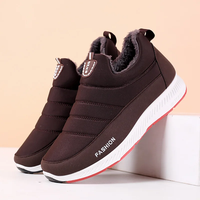 2024 Zimowe ciepłe bawełniane buty z aksamitem dla kobiet Casual Old Beijing Cloth Shoes Grube antypoślizgowe wodoodporne buty śnieżne