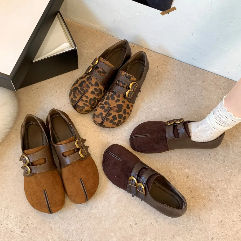 Women Split Toe Double Buckle Suede Mary Jane Flats Leopard Print Casual Loafers