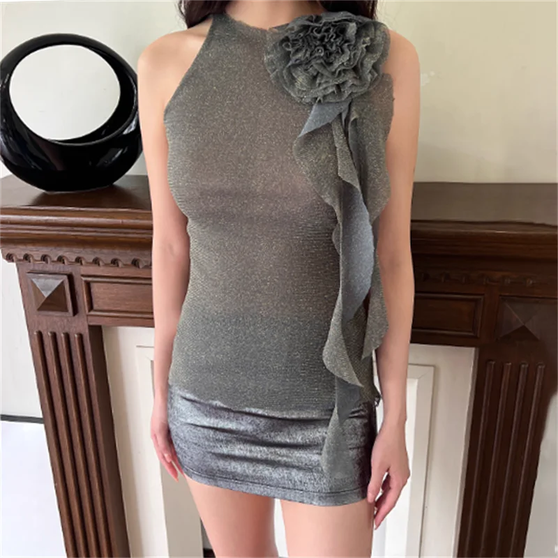 

Women's vest New elastic slim fit sleeveless top for autumn 2025 semi perspective Women's corset 3D flower decoration T-shirt