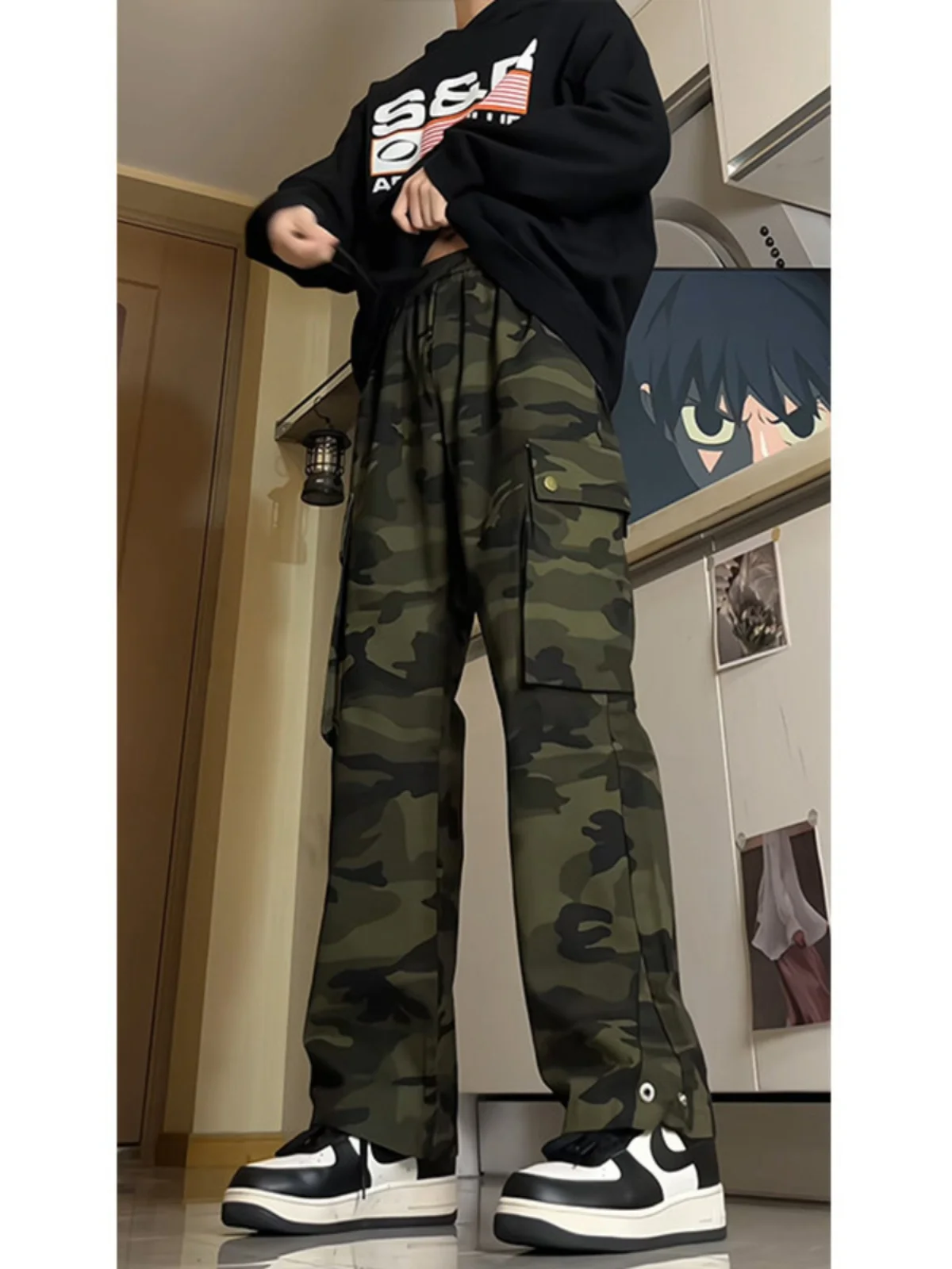 

Мужские рабочие брюки свободного кроя в американском стиле с камуфляжным принтом, осенне-зимние модные прямые брюки, молодежные повседневные шорты-карго