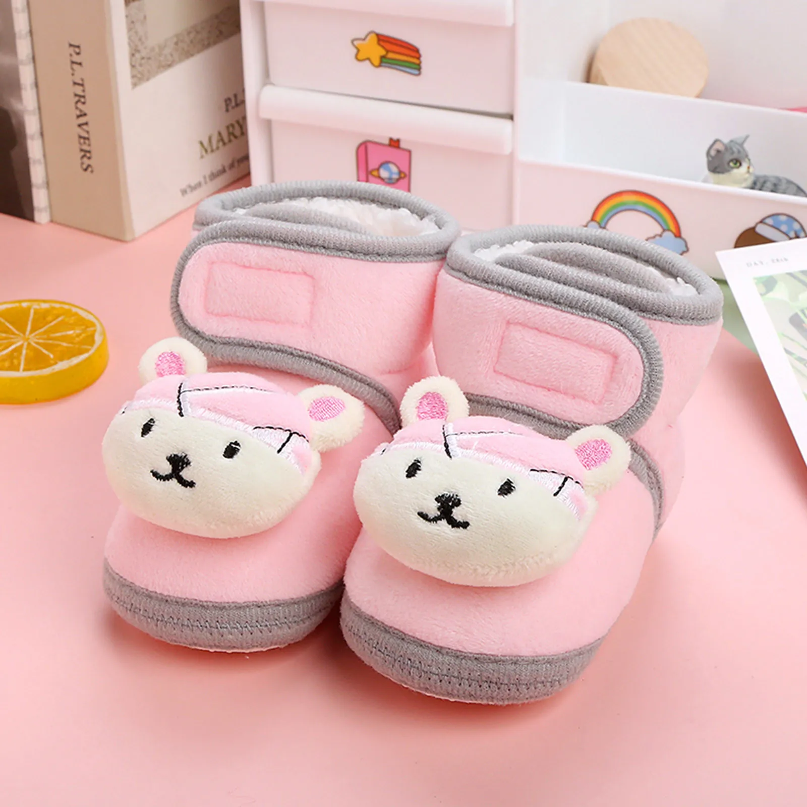 Sepatu Bayi Baru Lahir Super Hangat Sepatu Alas Kaki Anak Laki-laki Anak-anak Balita Bayi Bersol Lembut untuk Bayi Perempuan Sepatu Bot Musim Dingin Putri