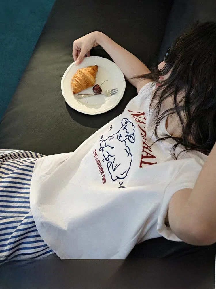 

Симпатичная белая футболка из чистого хлопка с 3D eep Print Letter ort Sve, женская летняя новинка, корейская свободная посадка, креативная одежда с животными...