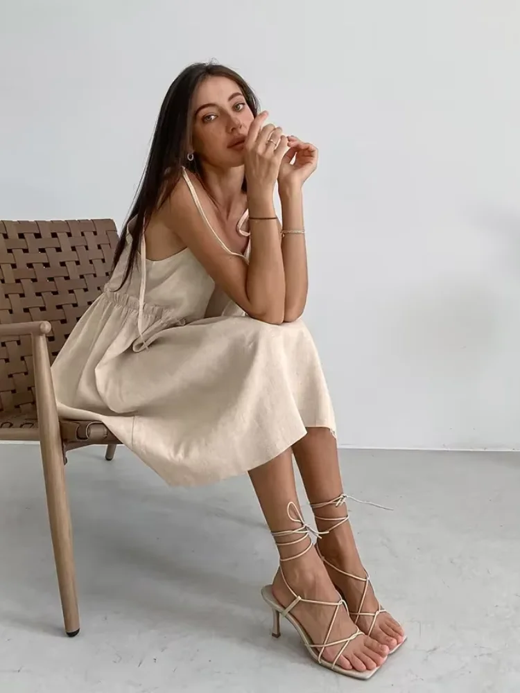 

Элегантное женское мини-платье без рукавов с плиссировкой, на шнуровке, с открытыми плечами, с завышенной талией, свободного кроя, для повседневной носки, 2026