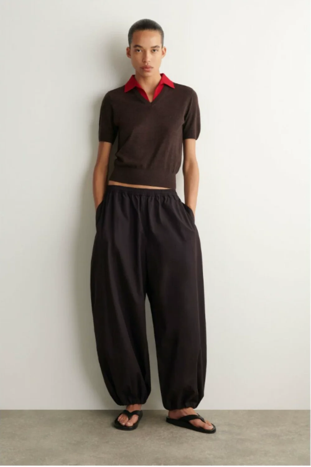 XIMIAN APPAREL 2026 YAZHIMEI traf Cos Herbst Neuer Stil Damen lässiges braunes Standard-Wollmisch-Poloshirt mit Lagen-Design – Detail 4