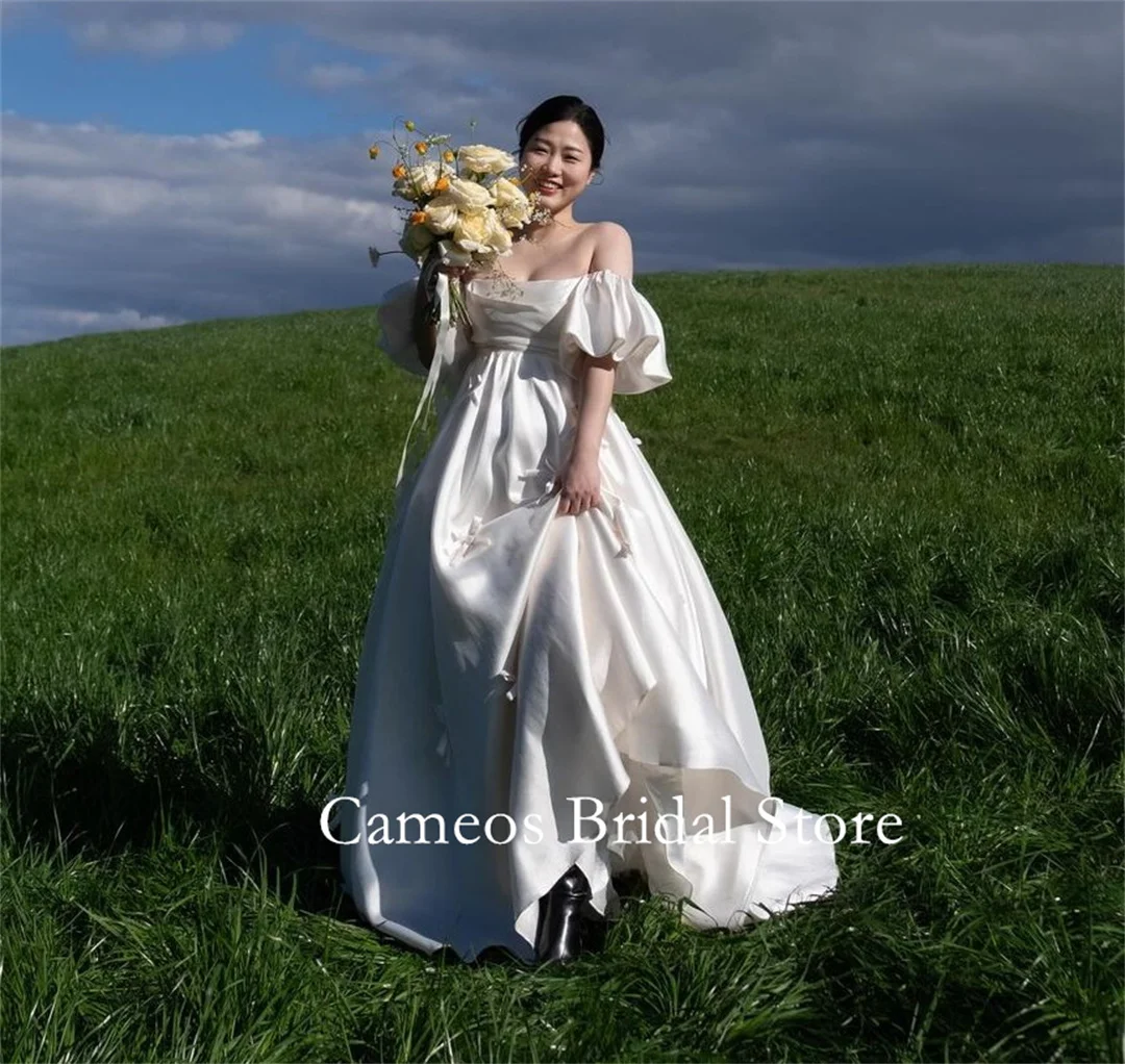 

SONDR Strapless Korea Wedding Dresses Photo Shoot Ivory Satin Detachable Sleeves Elegant A-Line Ivory Custom Bridal Gown