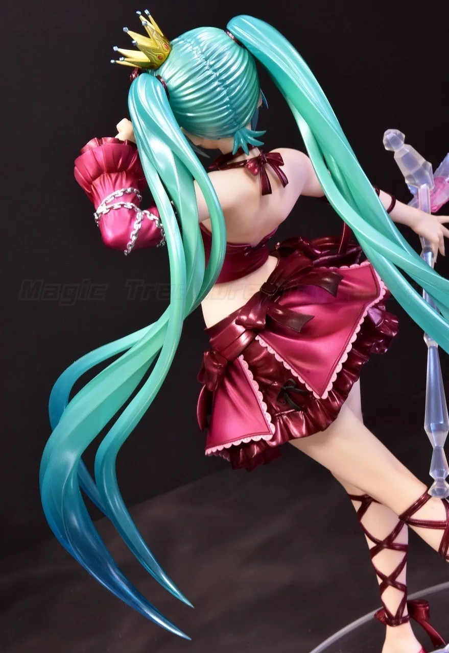 

В наличии: Фигурка Max Factory VOCALOID Miku Project DIVA-2nd в масштабе 1/7, игрушки, подарки