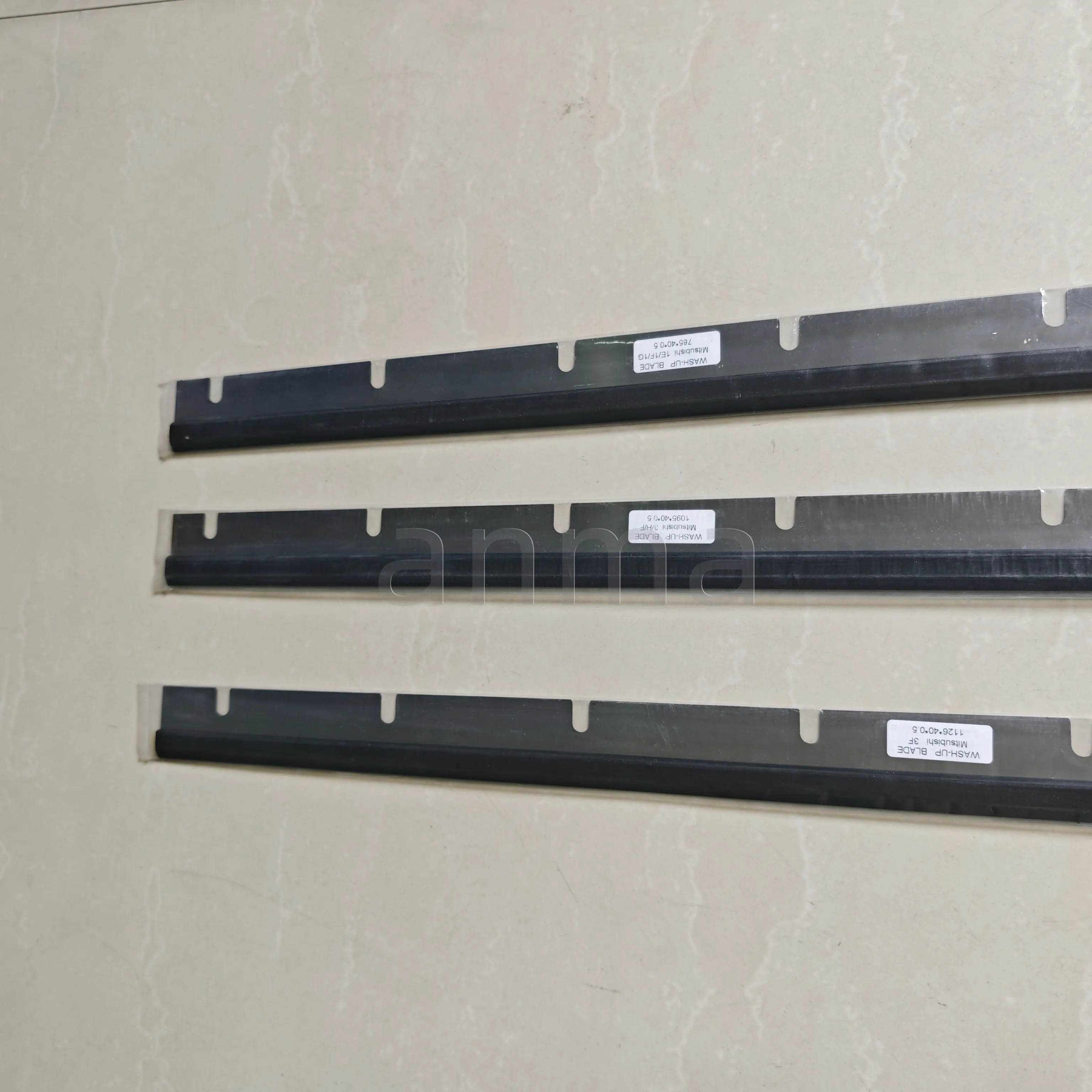 2Piece HIGH QUALITY 785X40X0.5mm with 8 Holes Printing Machine Spare Parts 1126mm 1095mm