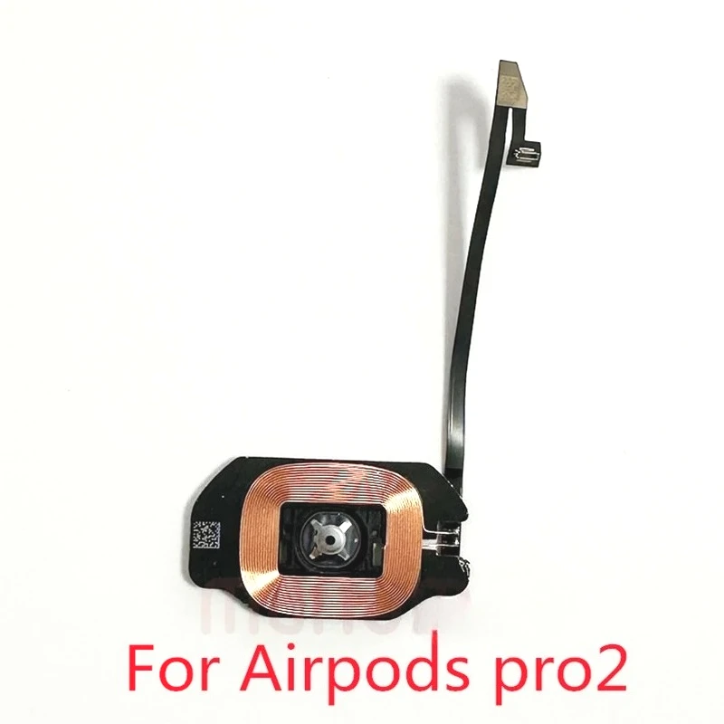 AirPods Pro2 (lightningコネクター) Amazon.com: GEEKRIA USB Headphones Charger Cable Compatible with