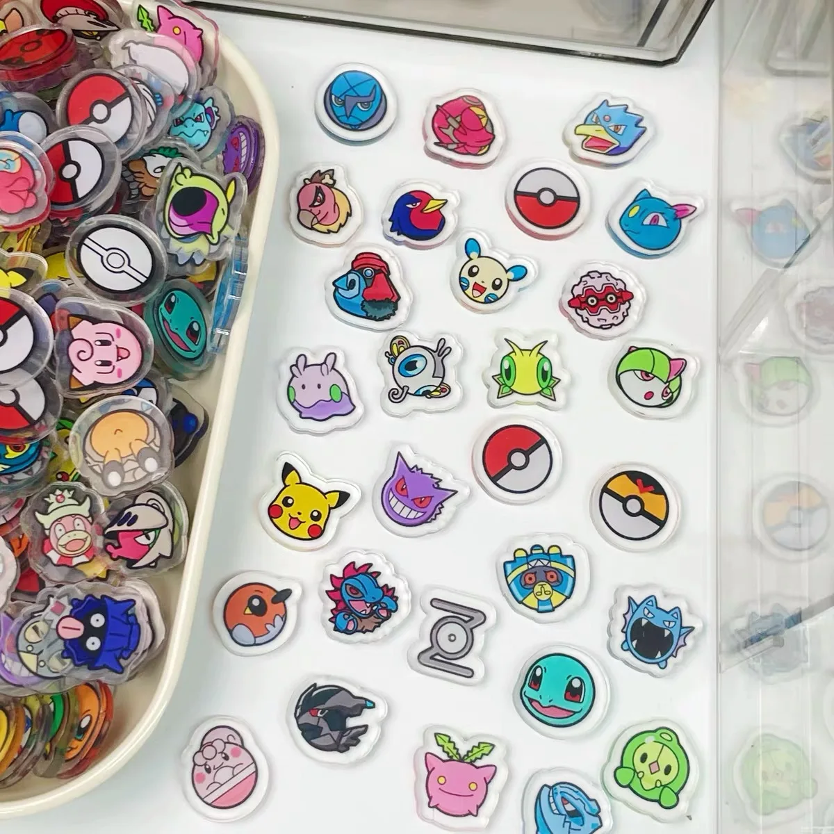 ملحقات البوكيمون، أوراق الأكريليك، سلاسل المفاتيح، مغناطيس الثلاجة، الهزازات، الملحقات، ملحقات DIY، رقع الرسوم المتحركة
