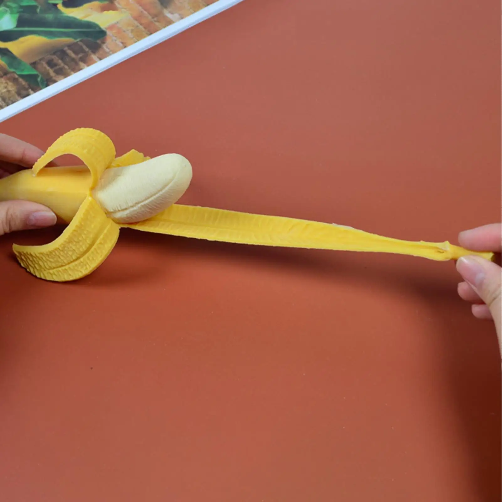 

Игрушка-антистресс для детей: реалистичный банан для розыгрышей, сенсорная игрушка для снятия стресса, для класса, дома, общежития, поездок и путешествий