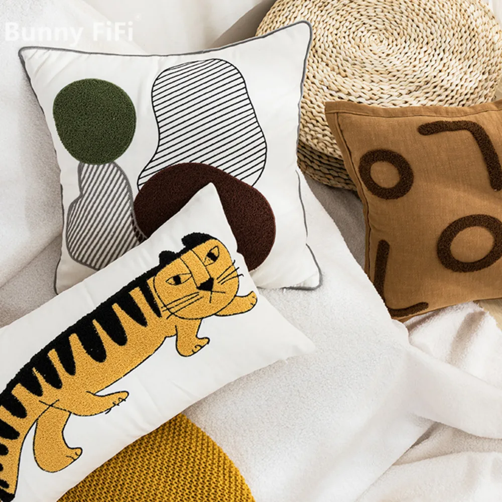 Cartoon Towel Embroidered Cushion Cover Warm Soft Plush Ultra Soft Pillowcase  45x45cm Decorative Pillows For Sofa