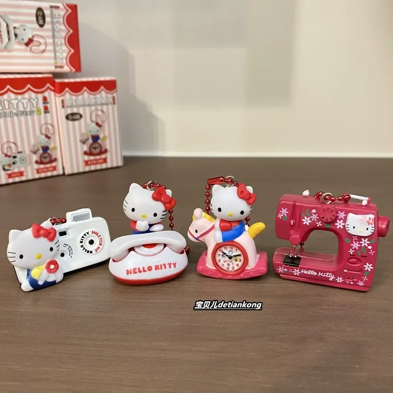 กล่องสุ่มของสะสมรูปการ์ตูน Hello Kitty ฉลองครบรอบ 50 ปี กล้องถ่ายรูป ของตกแต่งโต๊ะทำงาน ของขวัญน่ารัก สร้างสรรค์ ของเล่นสุดฮิต