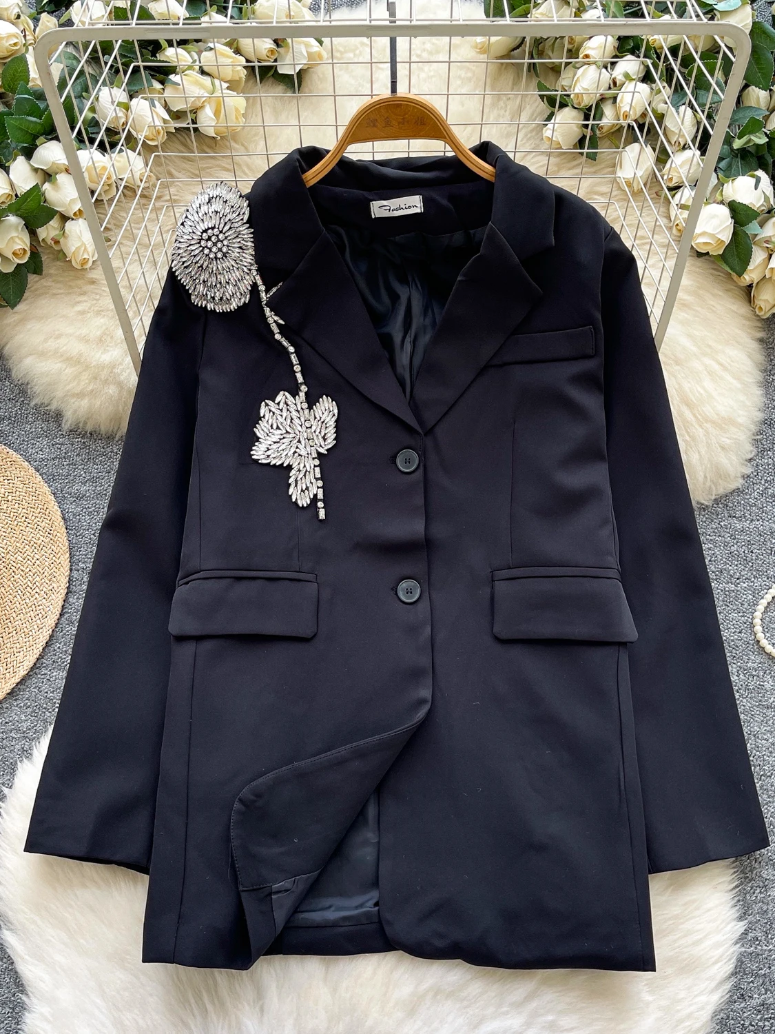 

SuperAen European and American Style Design Diamond Flowers Women's 2025 Autumn and Winter New Office Lady Loose Blazer