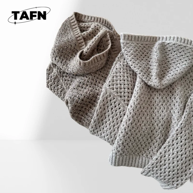 25 Classic Cashmere Cardigan with Retro Flair, Cozy and Fashionable for Casual Wear Warm  Comfortable for Casual Outings AI0977