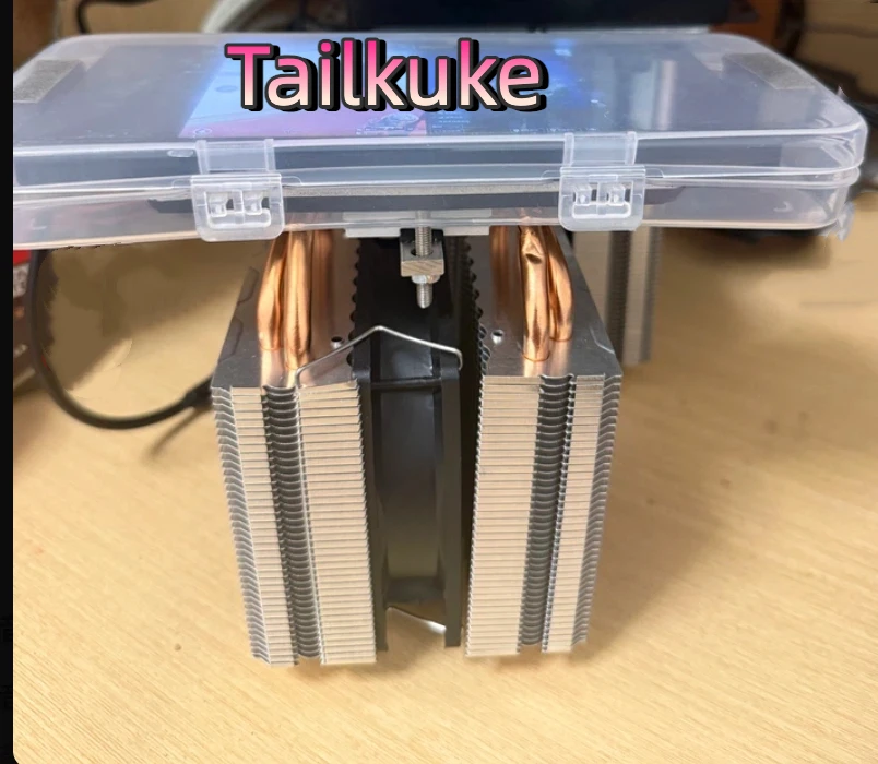 DIY semiconductor mobile phone cooling and heating small refrigerator Red Magic heat sink