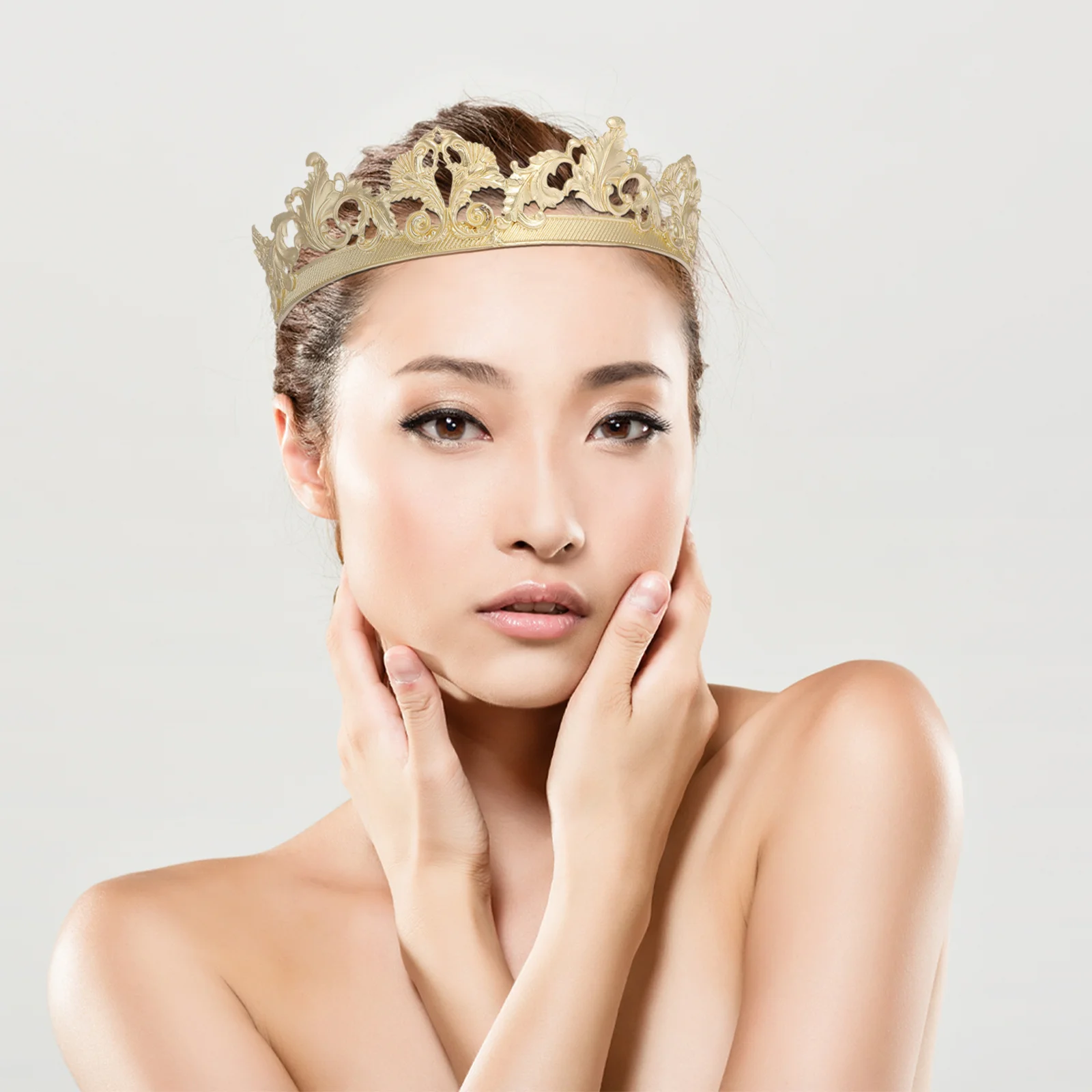 Couronne en métal pour hommes et femmes, 1 pièce, accessoire de spectacle de Cosplay pour fête de mariage, diadème de carnaval, accessoire de Costume d'anniversaire de noël