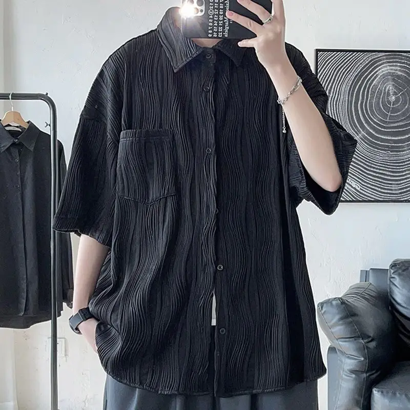 New Men's Clothing Straight Tops Man Turn-down Collar Shirts Spring Summer Thin Temperament Handsome Button Pockets Short Sleeve