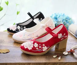 Maogu High Heels Women's Cloth Shoes Square Heel Shallow Mouth Round Head Chinese Embroidery Wedding Shoe Pumps Elegant 2023