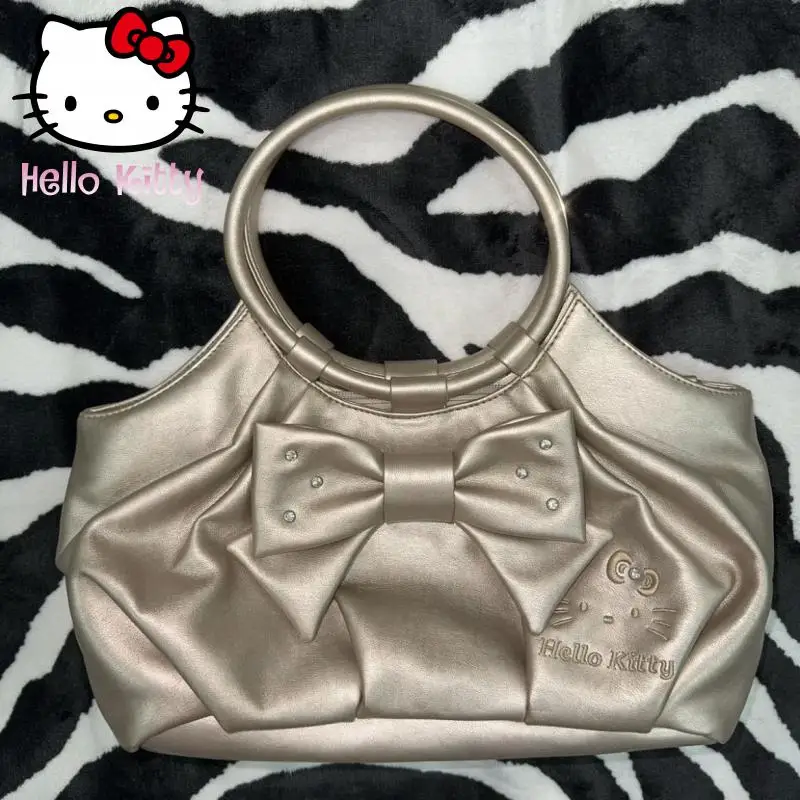 

Hello Kitty Handbag Cute Butterfly Bow Bright Surface Leather Rhinestone Retro Y2K Hot Girl Carrying Bag Birthday Gift for Girls