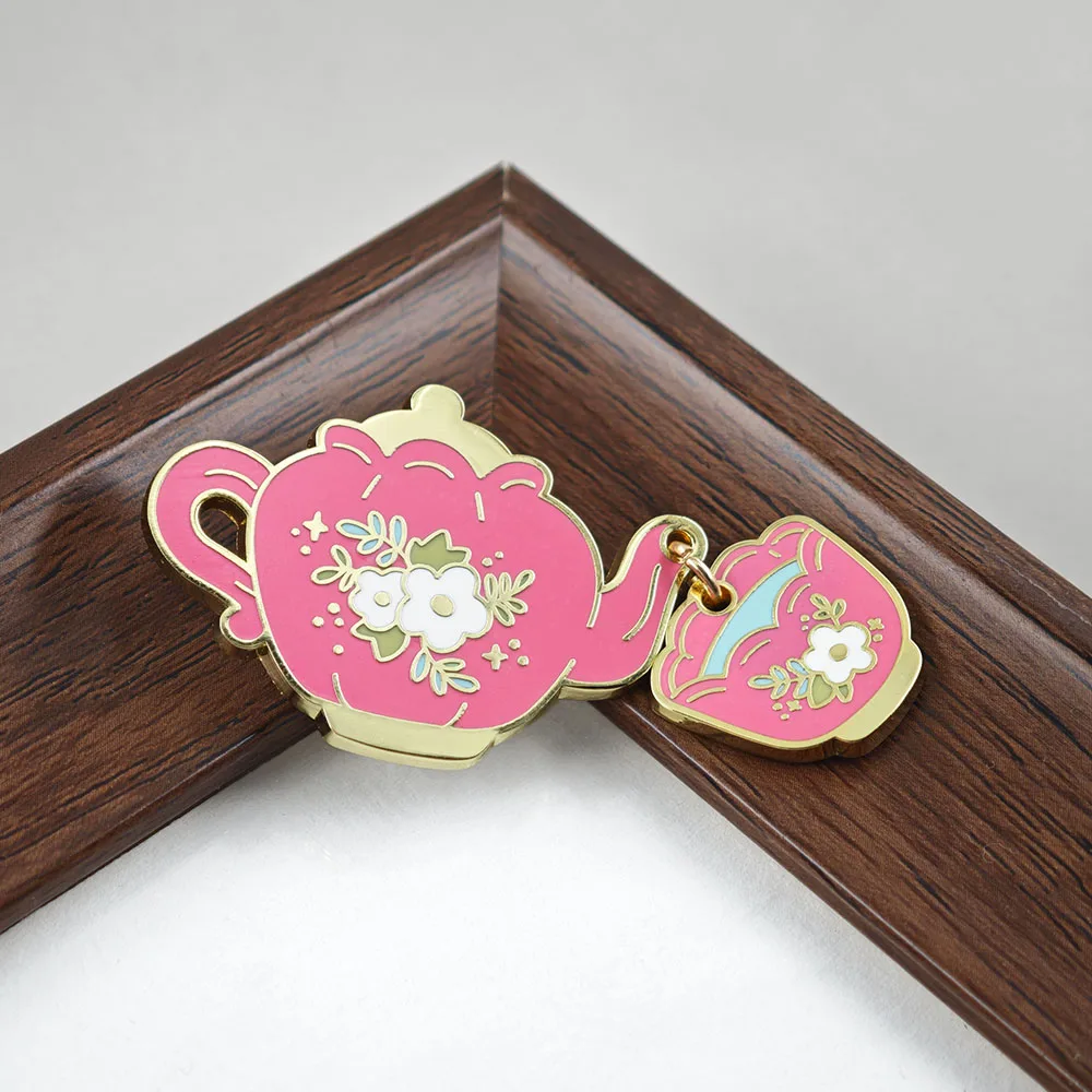 Cute Pink Floral Teapot Teacup Enamel Pin Dangle Chain Lapel Brooch Bag Clothes Badge Tea Lover Jewelry Gift for Women