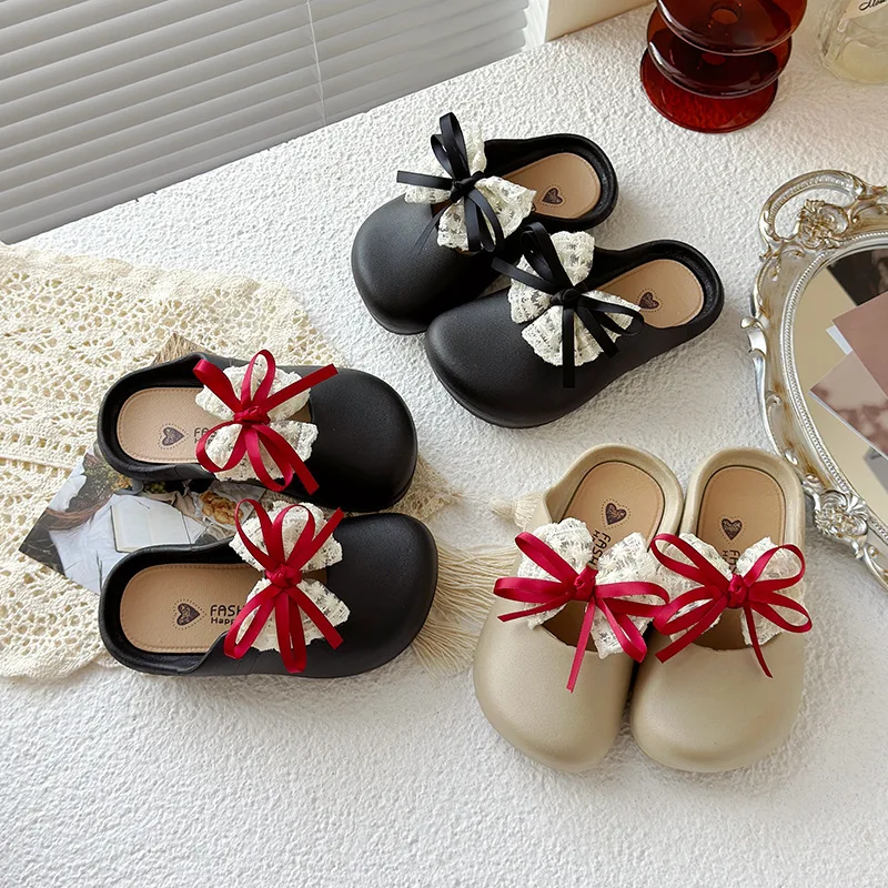 

2026 Summer Girls Closed-Toe Sandals with Bow, Soft Sole Cute Slippers for Toddler Girls, Comfortable Versatile Outdoor Indoor