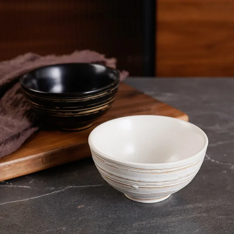 

Japanese ceramic retro single cover rice bowl cover rice tableware Fang Lamian Noodles bowl soup family restaurant small bowl.