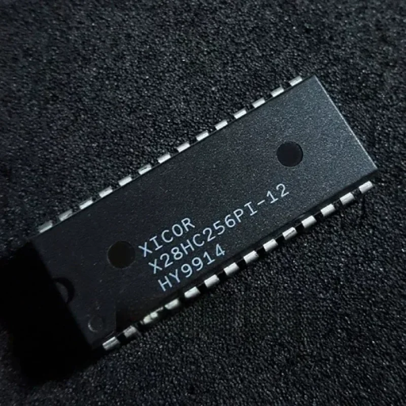 X28HC256PI-12 Direct Insert DIP28