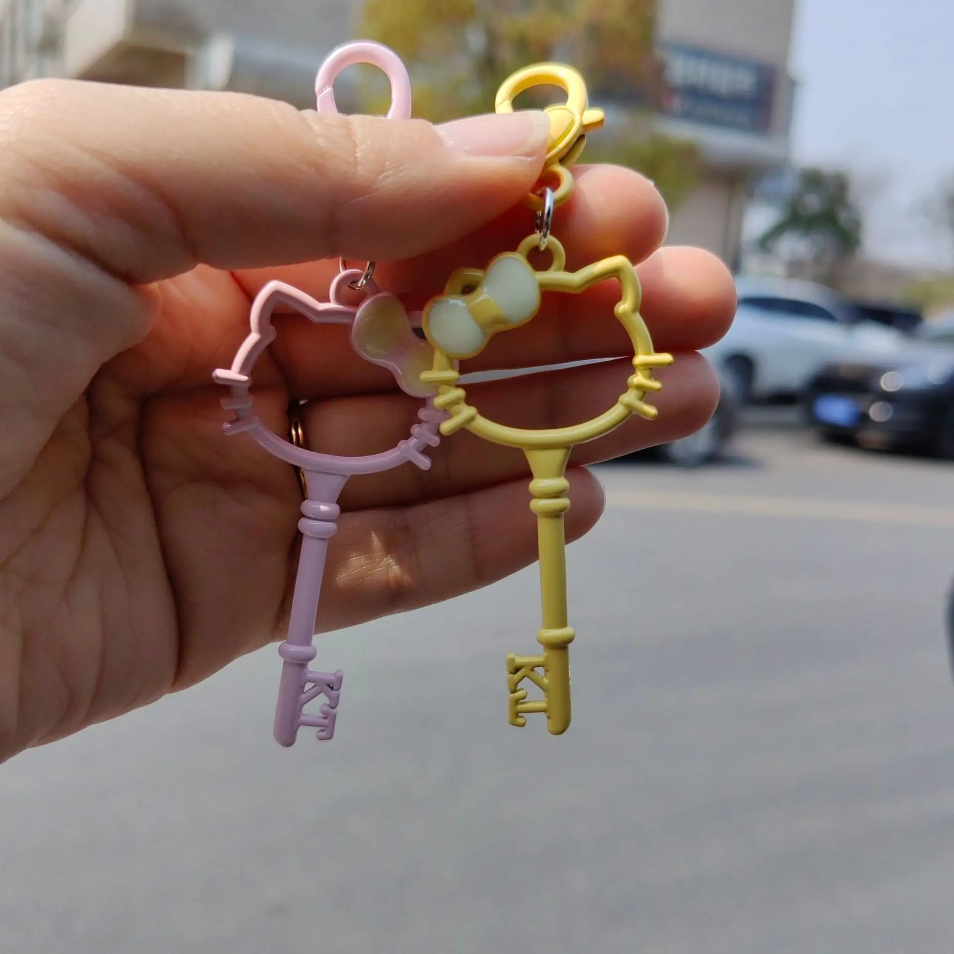 لطيف المفاتيح الإبداعية سيارة سلاسل المفاتيح حقيبة قلادة مجوهرات حلية الفتاة سيارة مفتاح قلادة عصابة أصدقاء هدية سلسلة مفاتيح للنساء