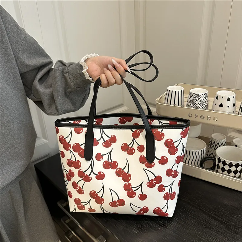 

Soft 2025 New Women's Printed Tote Bag, Vintage Floral Crossbody Purse, Large Capacity Casual Shopper for School and Work​