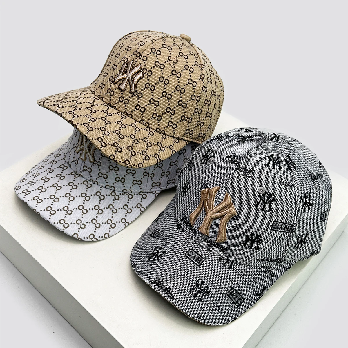New Unisex Korean Letter Embroidery Baseball Hats Hardtop Breathable Retro Sunshade Peaked Caps Check Versatile Fashion Personal