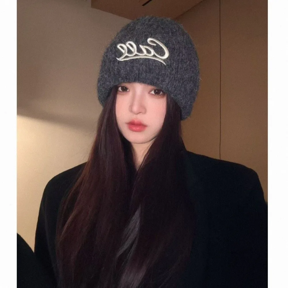 Polyester Knitted Beanie Hat Unisex Stretchable Fit Letter Embroidered Beanie 54cm to 62cm Head Circumference Casual Beanie Hat