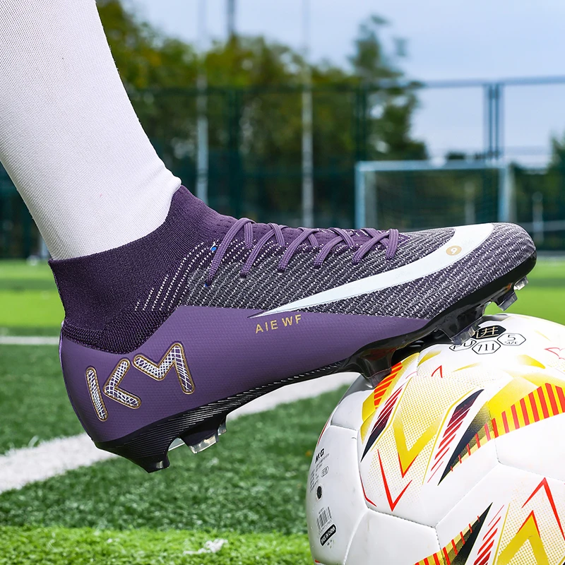 

New Men Football Boots Soccer Cleats FG Non-Slip Training Shoes Long Spikes Match Ultralight Outdoor Football Sports Shoe