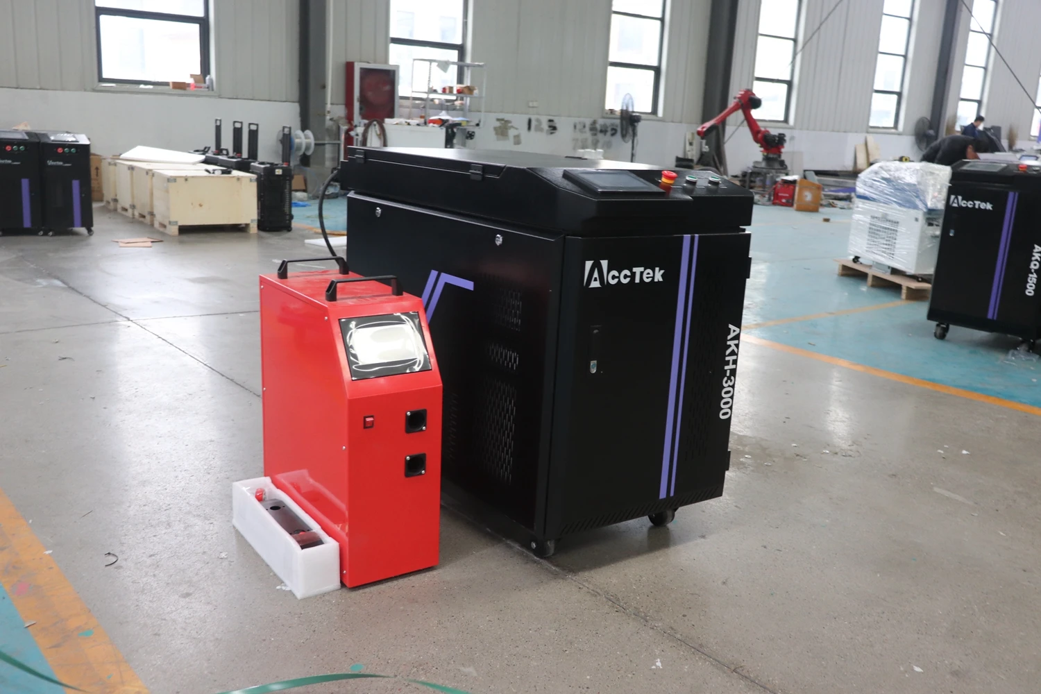 Máquina de solda a laser de aço com alimentação de fio duplo, cabeça de soldagem SUP21T com resfriamento de água portátil